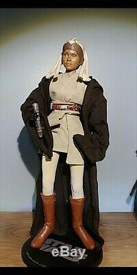 Adi Gallia Jedi Custom 1/6 Scale Figure Star Wars Clone Wars