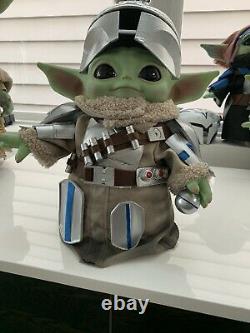 Baby Yoda, The Child, Grogu Custom Made Mando armor Star Wars, The Mandalorian