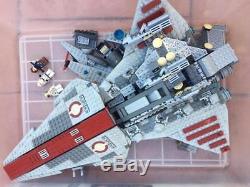 CUSTOM Lego UCS Star Wars Venator-Class Star Destroyer 6125pcs Plaque 8039