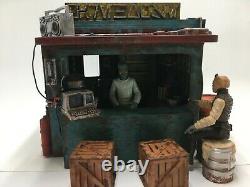 CUSTOM SCI FI BUILDING DIORAMA for 3.75 inch STAR WARS GI JOE FIGURES