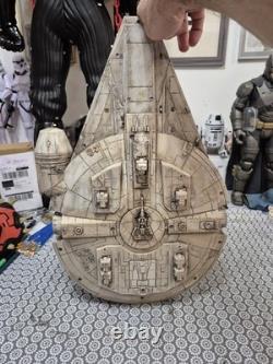 Custom Painted Weathered Solo Millenium Falcon'Kessell Run 21 Lights &Sounds