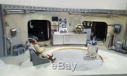 Custom Star Wars diorama garage Lars Homestead