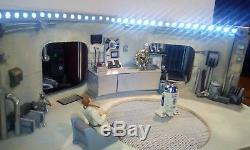Custom Star Wars diorama garage Lars Homestead