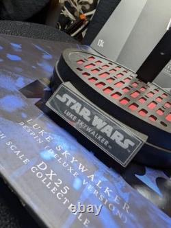 DX25 1/6 Hot Toys Deluxe Luke Skywalker Light Up Base Bespin Diorama Custom