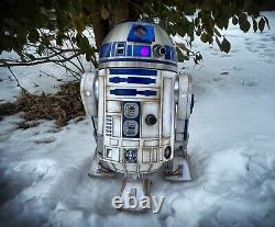 DeAgostini R2D2 Custom Painted 1/2 life size R2D2 Droid w LED Base Star Wars