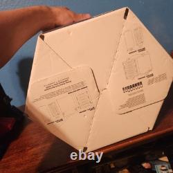 Disney Star Wars GALAXY'S EDGE Droid Depot CUSTOM ASTROMECH UNIT WithCHIP & REMOTE