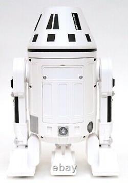 Disney Star Wars Galaxy's Edge Droid Depot White 2 Custom R2 Astromech