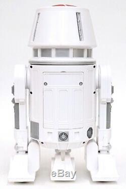 Disney Star Wars Galaxy's Edge Droid Depot White Silver Custom R2 Astromech