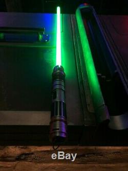 Disneyland Star Wars Galaxy's Edge Savi's Workshop Custom Lightsaber