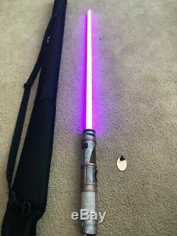 Disneyland Star Wars Galaxy's Edge Savi's Workshop EXCLUSIVE custom lightsaber