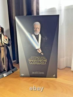 Hot Toys Movie Masterpiece MMS283 Obi-Wan Kenobi Star Wars A New Hope 1/6 Figure