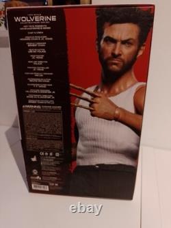 Hot toy the wolverine mms220 Battle with world box body battle custom 1/6 no dx