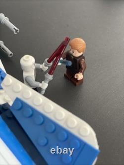 LEGO Star Wars Anakin's Custom Jedi Starfighter 75087 All Minifigures With Box