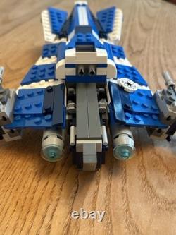 LEGO Star Wars Anakin's Custom Jedi Starfighter 75087 With Figures