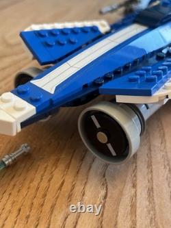 LEGO Star Wars Anakin's Custom Jedi Starfighter 75087 With Figures
