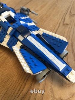 LEGO Star Wars Anakin's Custom Jedi Starfighter 75087 With Figures