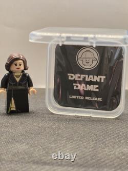 LEGO Star Wars Cobalt Customs Defiant Dame 1/100 Bokatanbricks RARE