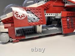 LEGO Star Wars Coruscant Guard Gunship (75354) + Custom Minifigure, Weapons etc
