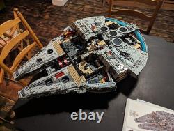 LEGO Star Wars Millennium Falcon UCS 75192 With Custom Build Display Table