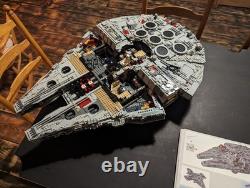 LEGO Star Wars Millennium Falcon UCS 75192 With Custom Build Display Table