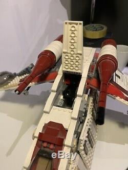 LEGO Star Wars Republic Attack Gunship (7676) (CUSTOMISED SEE DESCRIPTION)