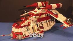 LEGO brick STAR WARS Custom 7676 REPUBLIC GUNSHIP DARK RED with Firing Cannons