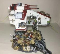 Lego Star Wars Clone Wars 75021 Republic Gunship Custom Lot 7748 8014 75206