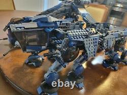 Lego Star Wars Republic Custom Clone Dropship with AT-OT Walker (10195)