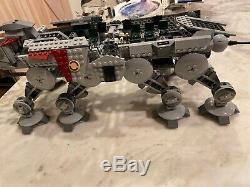 Lego star wars republic dropship And AT-OT With Custom And Extra Minifigures