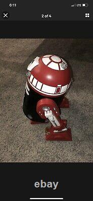 Mint Disney Star Wars Galaxy's Edge Droid Depot Black Red Custom R2 Astromech