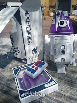 New Disney Star Wars Galaxy's Edge Droid Depot white Custom R2 Astromech