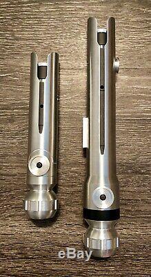 New Solo's Hold Star Wars CW Ahsoka Tano Lightsabers GOTH Chassis Custom Saber