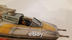 (PRO BUILT) Y-WING Gold Leader 172 PROP REPLICA withLighting STAR WARS A New Hope