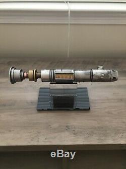 Saberforge ASP The Valor Custom Lightsaber Star Wars Extras And Stand