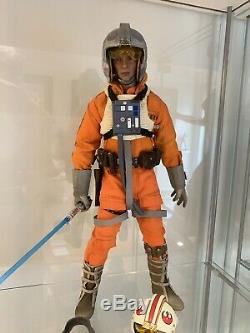 Sideshow Hot Toys Custom 16 Star Wars Luke Skywalker Snowspeeder Pilot