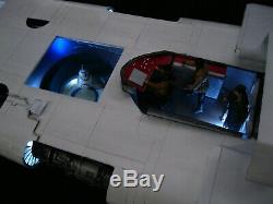 Star Wars Custom Built The Last Jedi Libertine Star Yacht Ship LED Prop Diorama