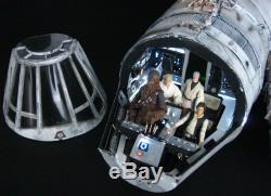 Star Wars Custom Millennium Falcon Ship Cockpit Diorama Playset Display Prop Art
