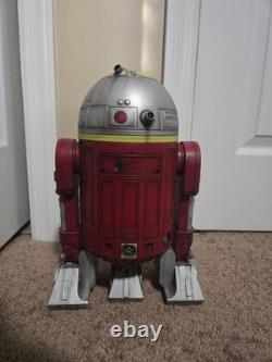 Star Wars Galaxy's Edge Droid Depot Custom Astromech R2 Unit