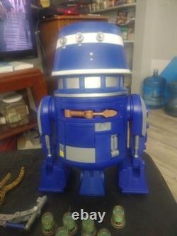 Star Wars Galaxys Edge Custom Droid Depot Astro R-series withRemote + Accessories