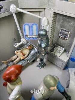 Star Wars Hoth Medbay-7 Aurek Endor Base Jedi Empire Vintage Kenner custom