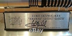 Star Wars efx Luke Skywalker Reveal Lightsaber with Custom Hamill Signed Plaque
